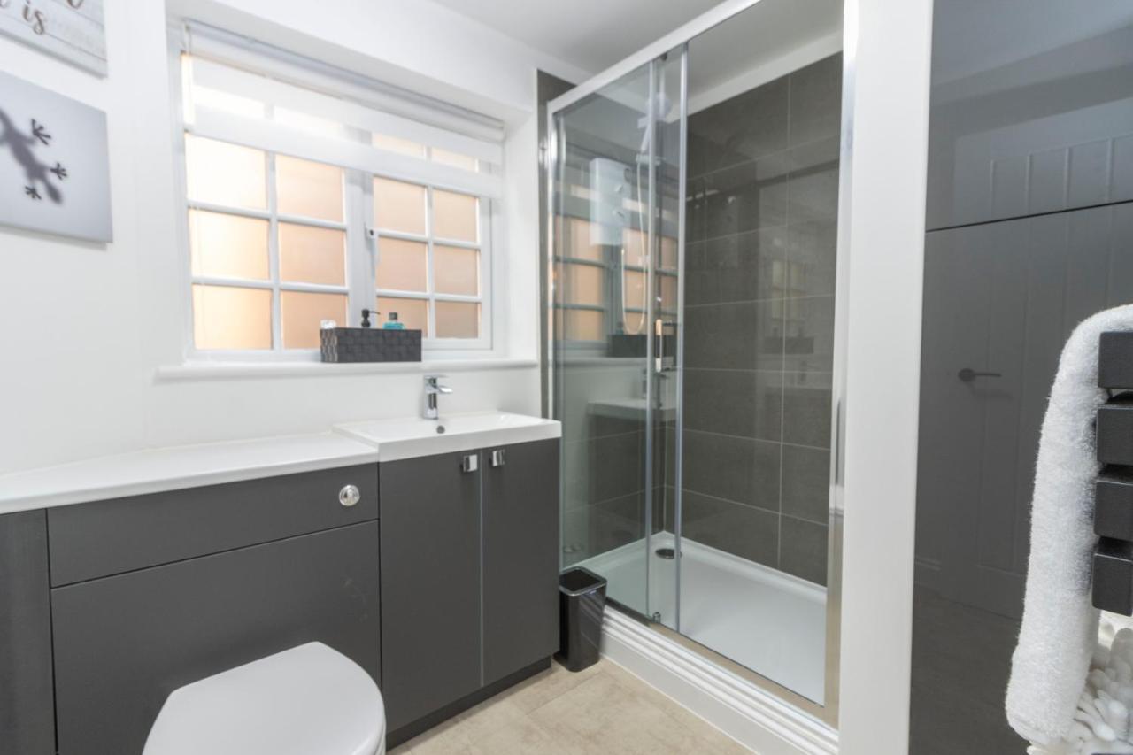 Spacious City Centre Apt Near Cathedral Exeter Ngoại thất bức ảnh